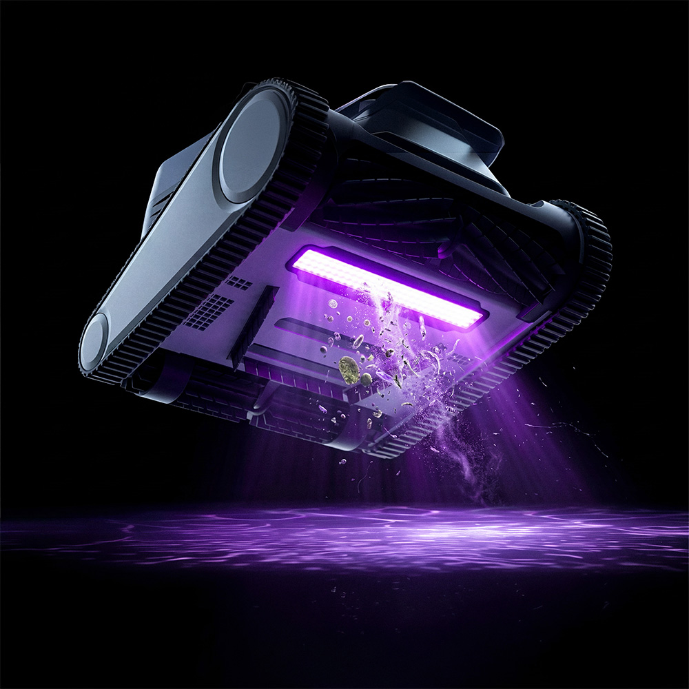 Clear UV ultraviolet light active underwater